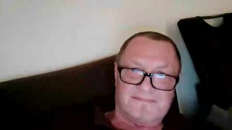 Wolfi online show from 25, 3, 2026