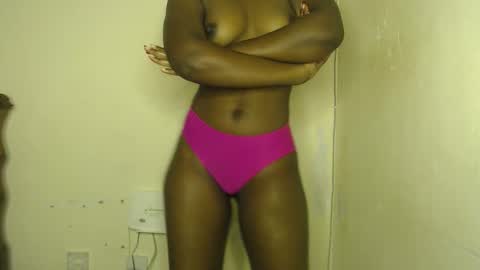 Snapshot of freaky_ass chatting on 18, 1, 2026 Berry online show from 18, 1, 2026