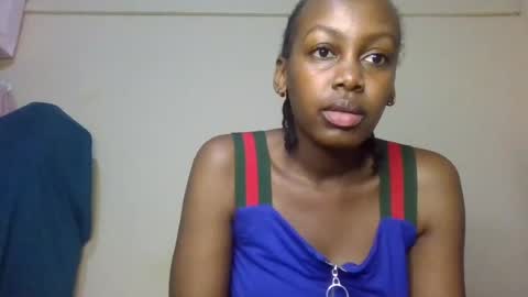 Snapshot of freaky_beauty chatting on 15, 7, 2026 freaky_beauty online show from 15, 7, 2026