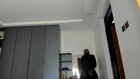 Kandy online show from 4, 4, 2026