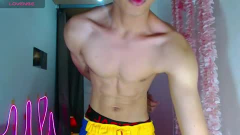 Mark online show from 14, 5, 2026