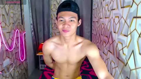 Snapshot of freakymarkxxx chatting on 19, 6, 2026 Mark online show from 19, 6, 2026
