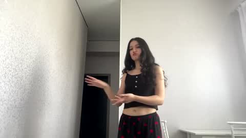 Mia online show from 26, 6, 2026