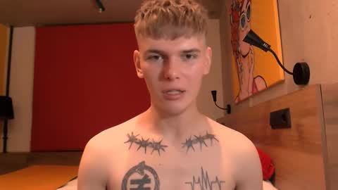 Snapshot of fredd_xanderrs chatting on 26, 10, 2025 fredd_xanderrs online show from 26, 10, 2025