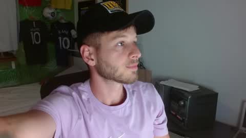 Snapshot of freddy_star chatting on 20, 5, 2026 Frederick Perin online show from 20, 5, 2026