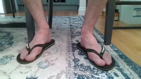 Snapshot of fredthetom12 chatting on 9, 9, 2025 Greedy Fred online show from 9, 9, 2025