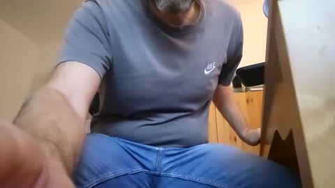 Snapshot of free_love_for_everyone chatting on 2, 2, 2026 free_love_for_everyone online show from 2, 2, 2026