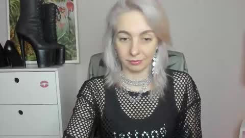 Anne online show from 11, 6, 2026