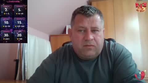Snapshot of freeboy80180 chatting on 8, 3, 2025 freeboy80180 online show from 8, 3, 2025