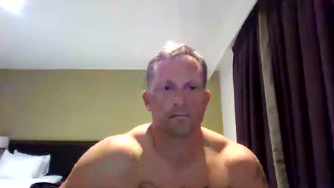 Snapshot of freeusemuscle chatting on 14, 7, 2026 freeusemuscle online show from 14, 7, 2026