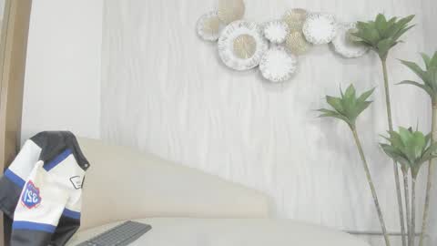 Snapshot of frehia_dimou chatting on 4, 2, 2026 Frehia online show from 4, 2, 2026