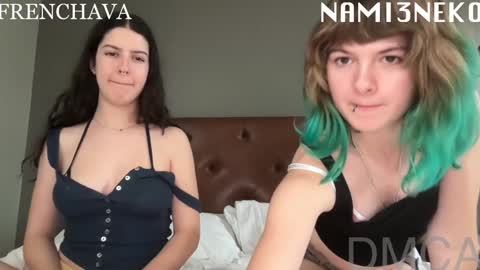 Snapshot of frenchava chatting on 19, 10, 2025 Ava online show from 19, 10, 2025