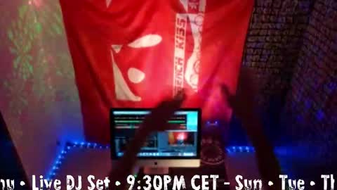 frenchkissdjfk online show from 30, 9, 2025