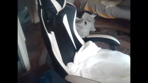 frenks117864 online show from 13, 3, 2026