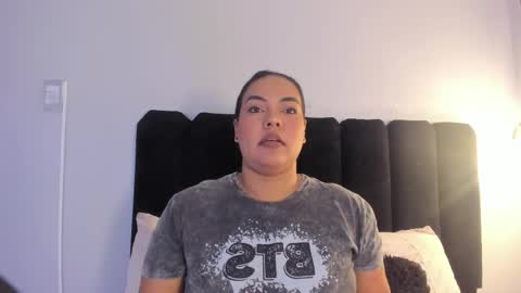 Snapshot of freya_blaze chatting on 23, 12, 2025 freya_blaze online show from 23, 12, 2025