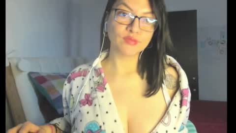 freya_shaik_ online show from 24, 2, 2026