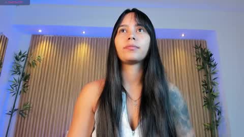 Snapshot of freyja_sweet_ chatting on 12, 10, 2025 Freyja Sweet online show from 12, 10, 2025