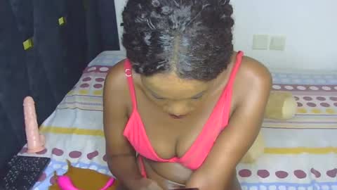 Snapshot of frianmak chatting on 12, 2, 2025 Frian online show from 12, 2, 2025