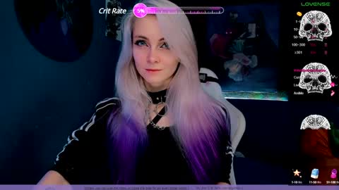 Snapshot of frida_fortune chatting on 13, 1, 2025 Frida A boost to fortune for the one who gives a thumbs up and a bonus lucky for those who support me by joining the fanclub online show from 13, 1, 2025