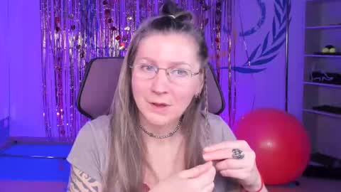 Snapshot of fridatander chatting on 23, 2, 2025 Frida Tander online show from 23, 2, 2025