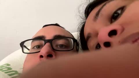 friendlyfeatures online show from 15, 4, 2026