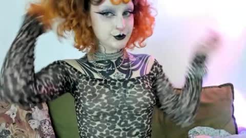 cherry online show from 11, 4, 2026