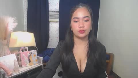 Snapshot of fritzielovesyou chatting on 26, 10, 2025 FRITZIE online show from 26, 10, 2025