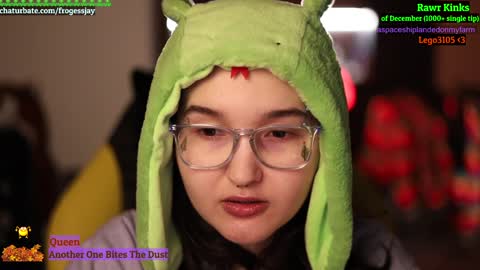 Snapshot of frogessjay chatting on 4, 12, 2024 Jaywise Frogfoot online show from 4, 12, 2024