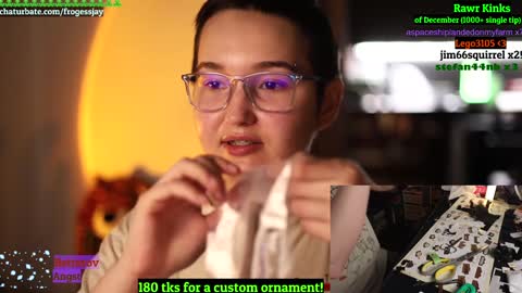 Snapshot of frogessjay chatting on 24, 12, 2024 Jaywise Frogfoot online show from 24, 12, 2024