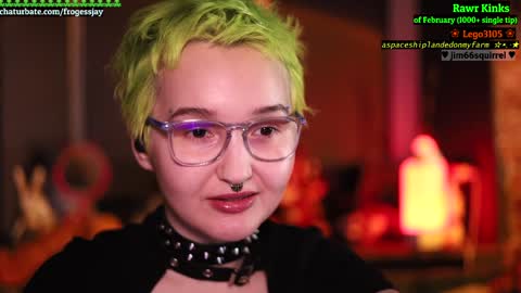 Snapshot of frogessjay chatting on 3, 2, 2025 Jaywise Frogfoot online show from 3, 2, 2025