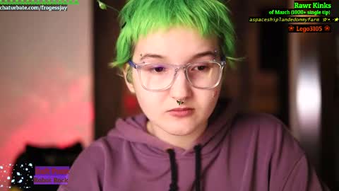 Snapshot of frogessjay chatting on 4, 3, 2025 Jaywise Frogfoot online show from 4, 3, 2025