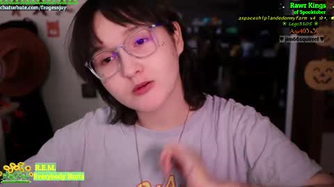 Snapshot of frogessjay chatting on 20, 10, 2025 Jaywise Frogfoot online show from 20, 10, 2025