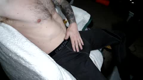 Snapshot of froski666 chatting on 9, 2, 2025 froski666 online show from 9, 2, 2025