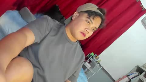 Snapshot of frostbite_69 chatting on 27, 10, 2025 GABBY online show from 27, 10, 2025