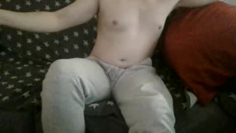 Frowxy online show from 1, 1, 2025