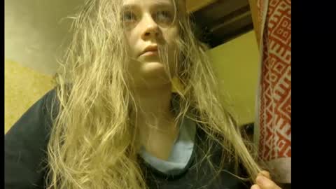 FrumCake online show from 28, 4, 2026