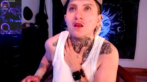Snapshot of ftmblueyes chatting on 6, 1, 2025 HEHIM online show from 6, 1, 2025