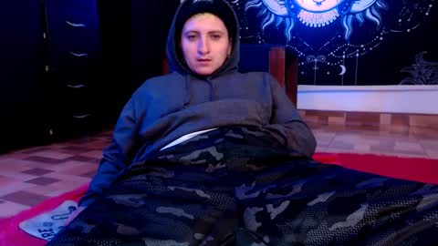 Snapshot of ftmblueyes chatting on 12, 1, 2025 HEHIM online show from 12, 1, 2025