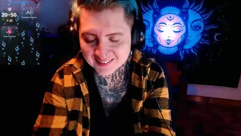 Snapshot of ftmblueyes chatting on 17, 2, 2025 HEHIM online show from 17, 2, 2025