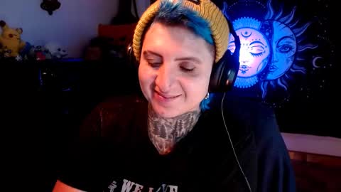 Snapshot of ftmblueyes chatting on 21, 2, 2025 HEHIM online show from 21, 2, 2025