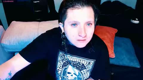 Snapshot of ftmblueyes chatting on 6, 10, 2025 HEHIM online show from 6, 10, 2025