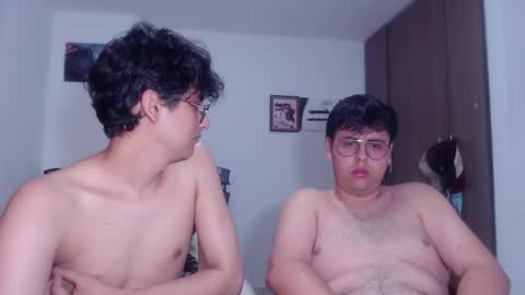 Snapshot of fuck_blow chatting on 25, 11, 2025 uwu online show from 25, 11, 2025