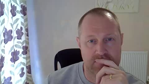 Fuck Buddy UK online show from 9, 4, 2026