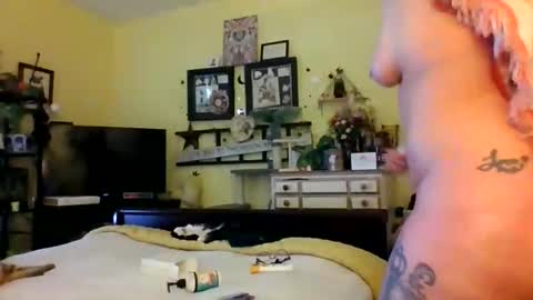 fuck_i_dunno online show from 20, 5, 2026
