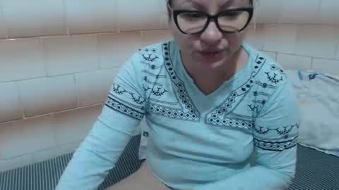 Ella online show from 9, 12, 2024