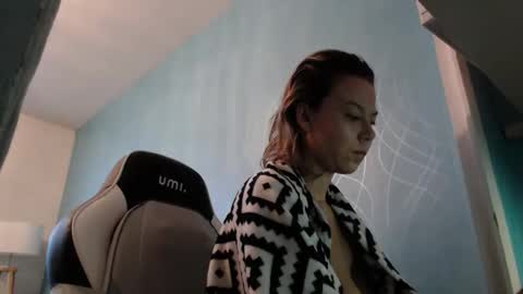 Snapshot of fuckhard4you chatting on 10, 10, 2025 La online show from 10, 10, 2025