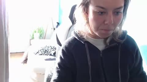 Snapshot of fuckhard4you chatting on 19, 10, 2025 La online show from 19, 10, 2025