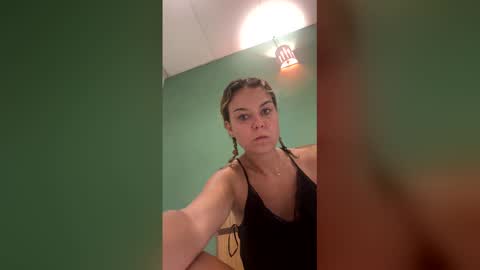 Snapshot of fuckhard4you chatting on 20, 2, 2026 La online show from 20, 2, 2026