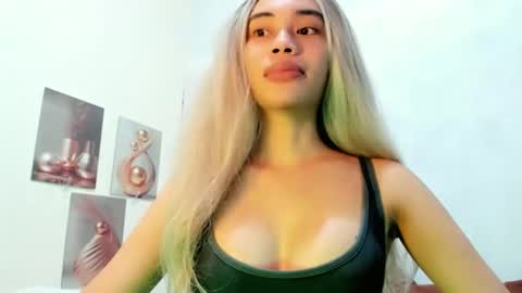 fuckingsexy143 online show from 4, 5, 2026