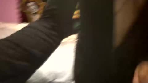 Snapshot of fuckitwehere chatting on 6, 10, 2025 fuckitwehere online show from 6, 10, 2025